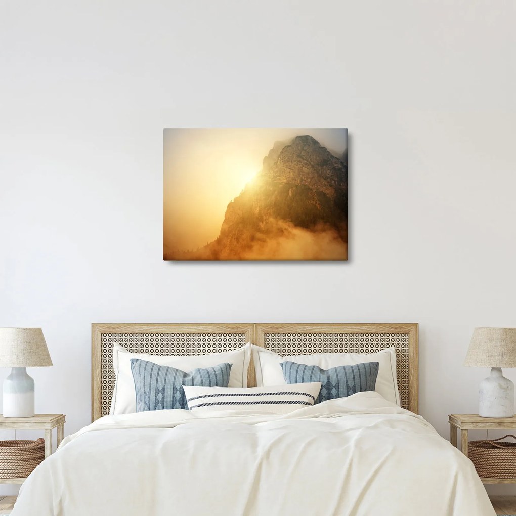 Hegy a ködben képe (70x50 cm)