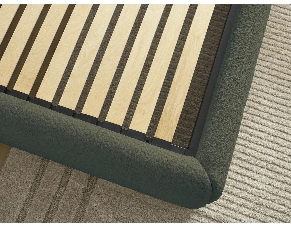 Sötétzöld kárpitozott ágyneműtartós-ágytámla nélkül franciaágy ágyráccsal 180x200 cm Inera – Bobochic Paris