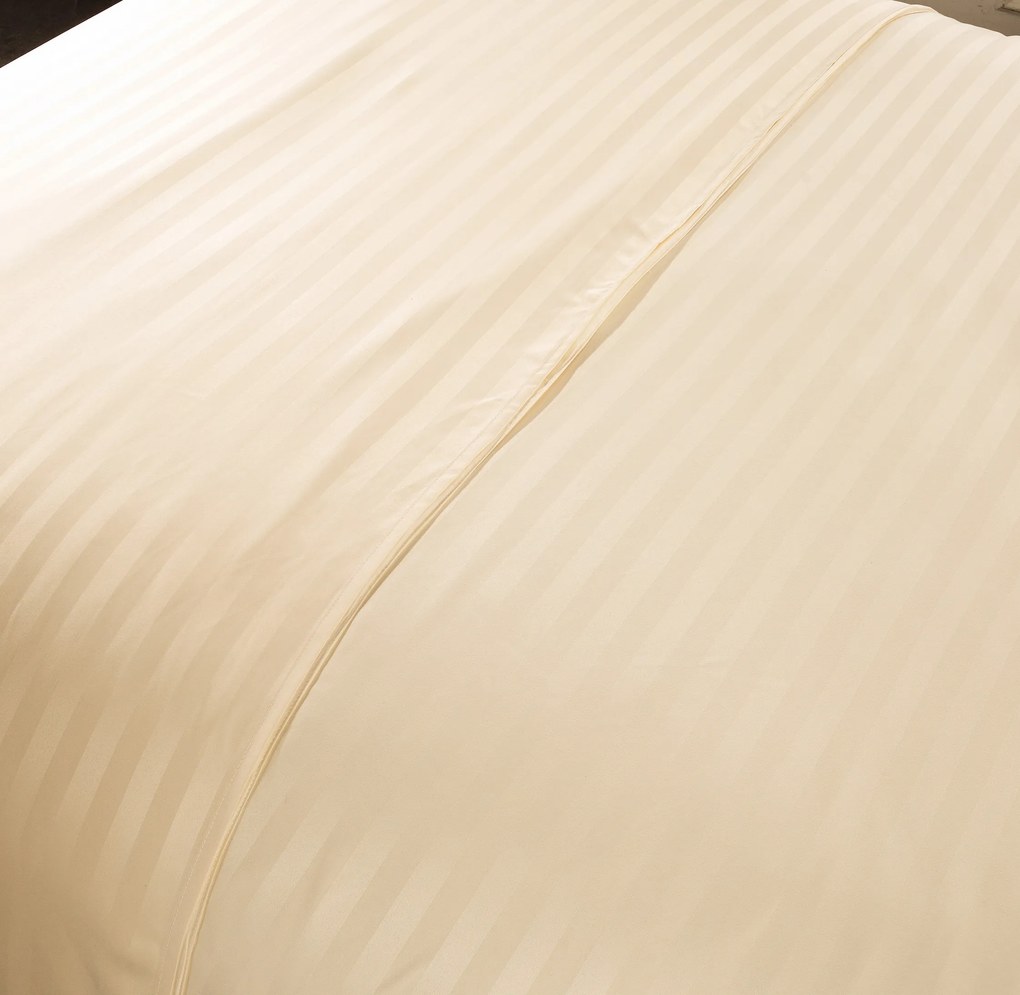 JASMINE mikroszálas ágyneműhuzat, pezsgőszínű – 2 cm-es csíkos, szállodai zsebes Ágyneműhuzat mérete: 70 x 90 cm | 140 x 200 cm