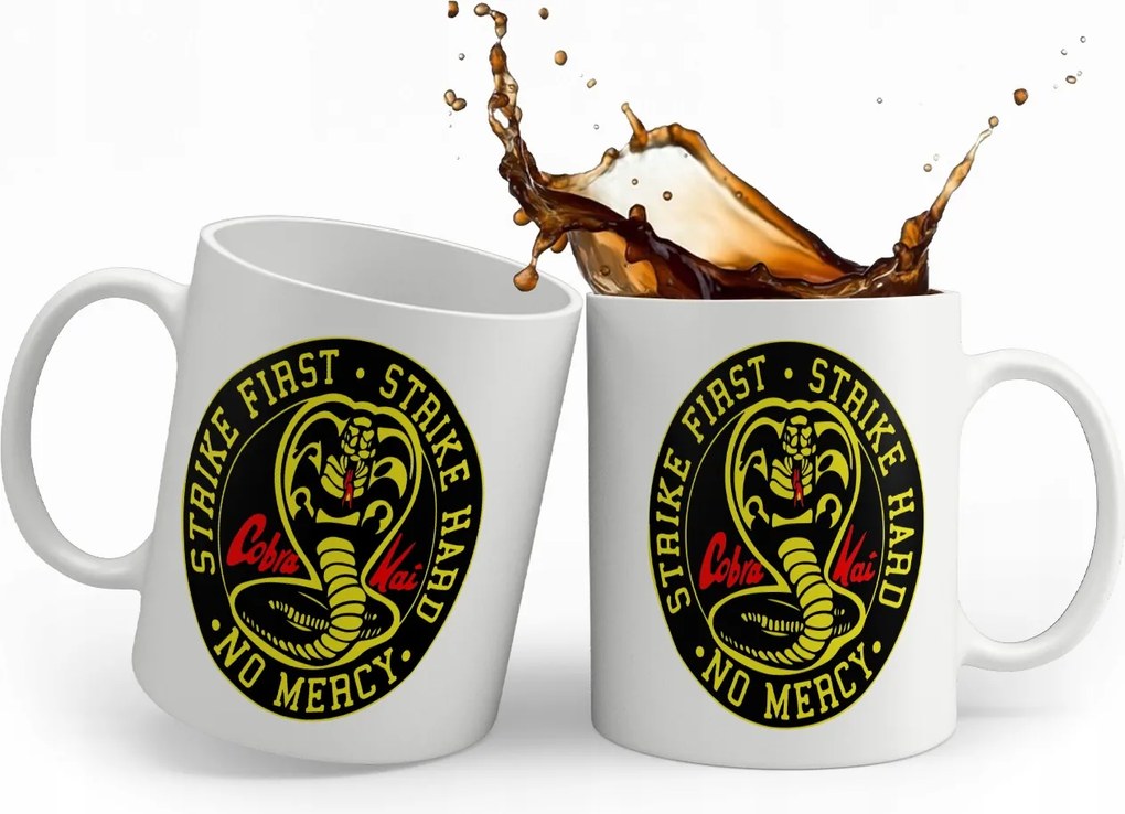 Fehér Ajándék Bögre Cobra Kai Mintával