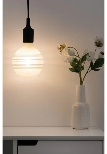 LED Szabályozható izzó CLASSIC G125 E27/4,5W/230V 2600K - Paulmann 28744