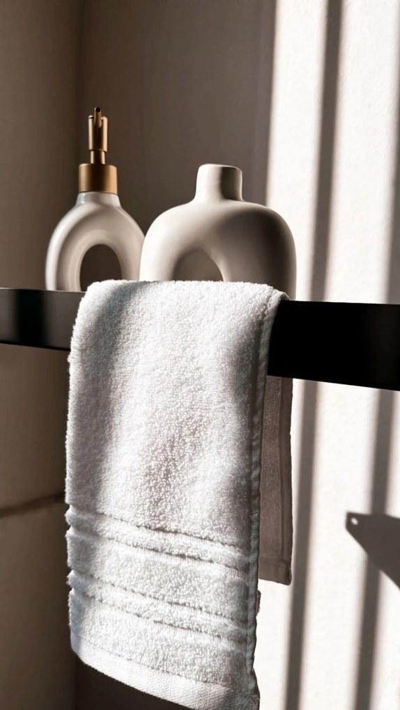 Fürdőszobai polc SF02 60cm black matt