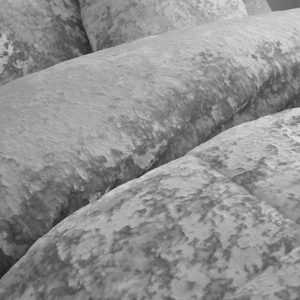 Szürke kétszemélyes bársony ágyneműhuzat 200x200 cm Crushed – Catherine Lansfield