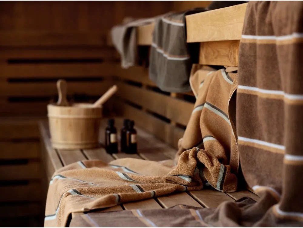 Barna-bézs pamut fürdőlepedő 70x140 cm Sauna – Zone