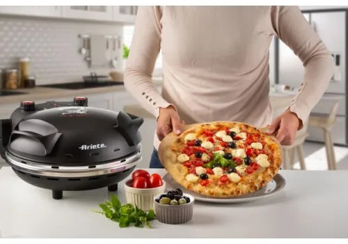 Ariete 917.BK DaGennaro pizzasütő, fekete