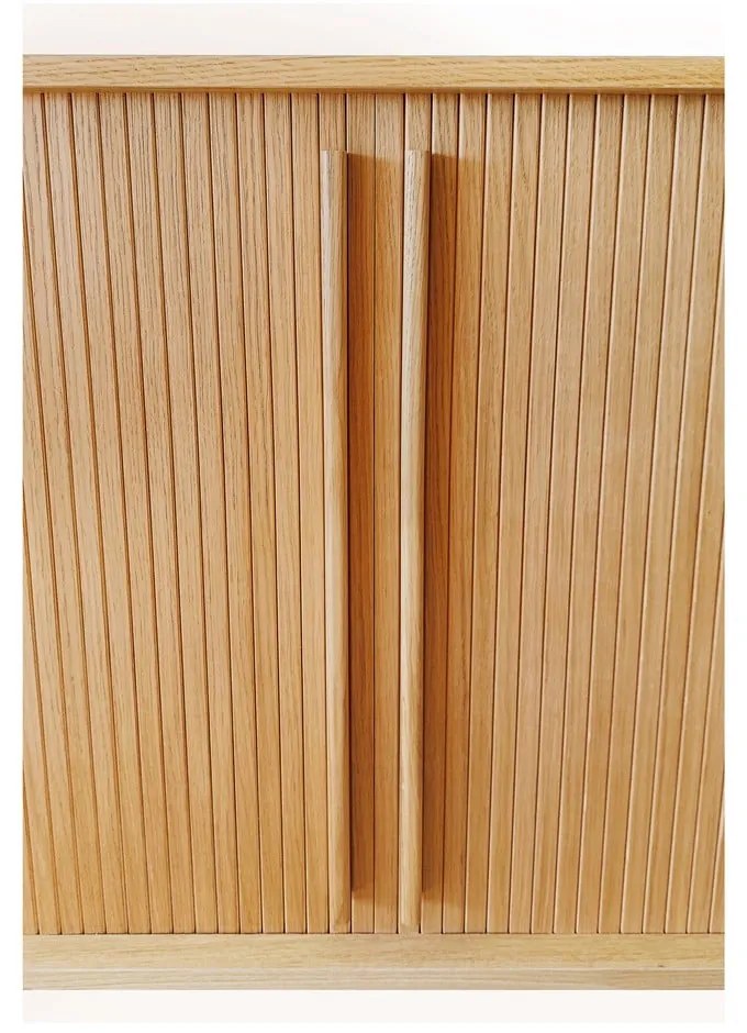 Natúr színű magas komód tolóajtóval, tölgyfa dekorral 83x95 cm Rove – Woodman