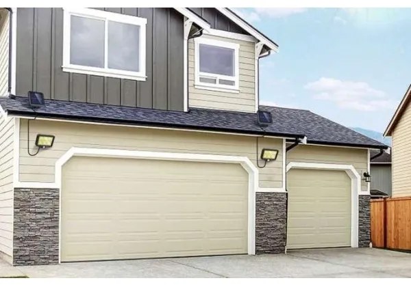 LED Napelemes reflektor érzékelővel INTEGRA LED/3W/3,7V IP44 + távirányító