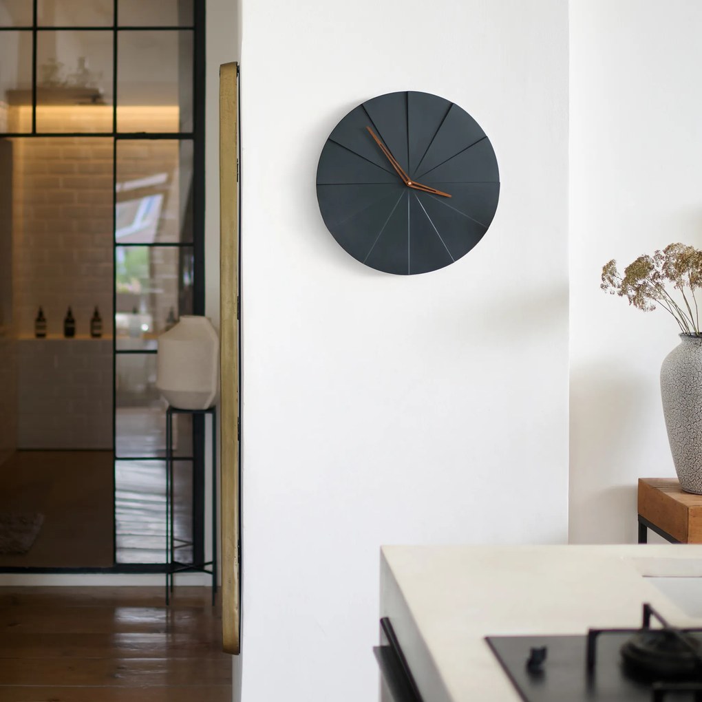 ODLITO Beton falióra Cake – grafit (fekete) – 50 cm – barna mutatók