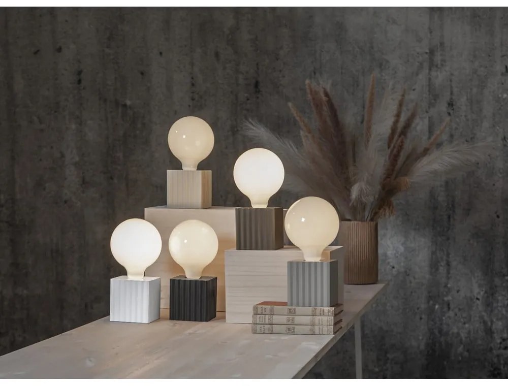 Világosszürke lámpa állvány 10 cm Box – Star Trading