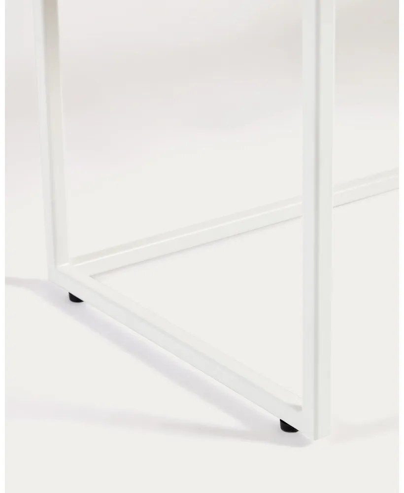 Fehér-natúr színű konzolasztal tölgyfa dekorral 30x120 cm Yoana – Kave Home