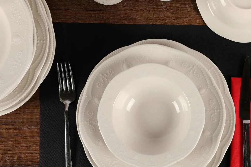 24 részes porcelán étkészlet