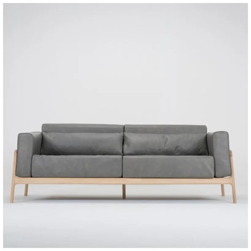 Fawn sötétszürke kanapé bivalybőrből, tömör tölgyfa szerkezettel, 210 cm - Gazzda