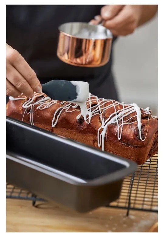 Acél sütőforma kenyérhez 13,5x35 cm Latte – Blomsterbergs