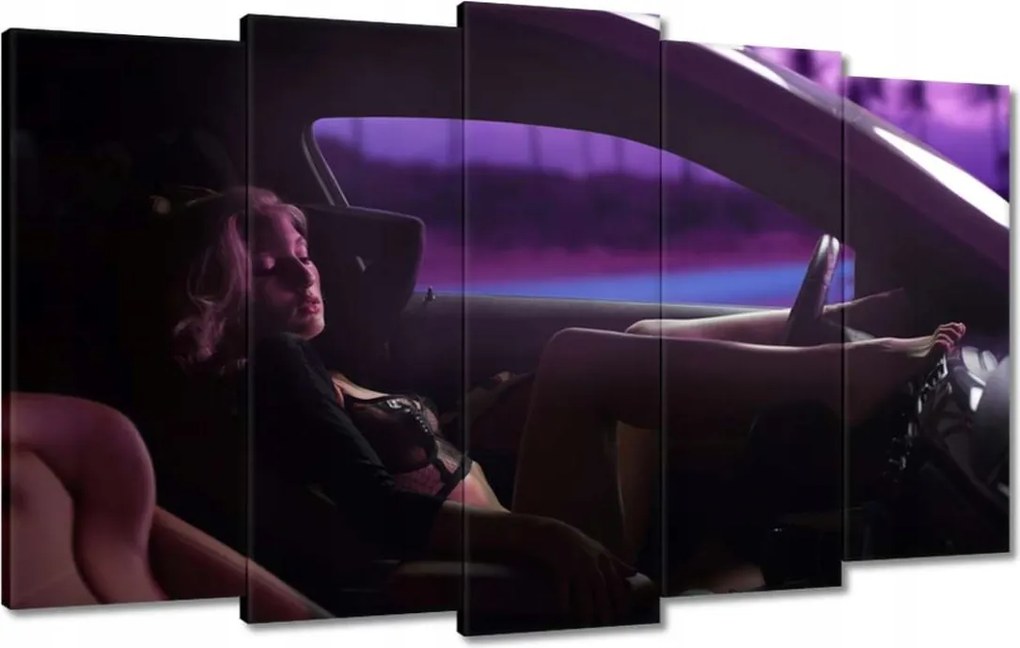 Képek 100x60 Csaj az Audiban Fehérnemű