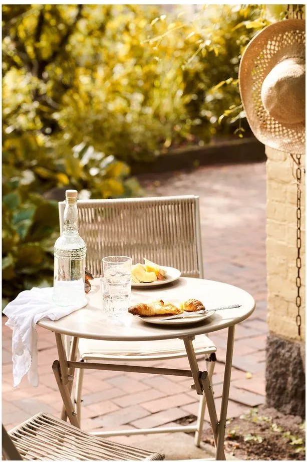 Bézs fém kétszemélyes kerti étkezőgarnitúra Arcas – House Nordic