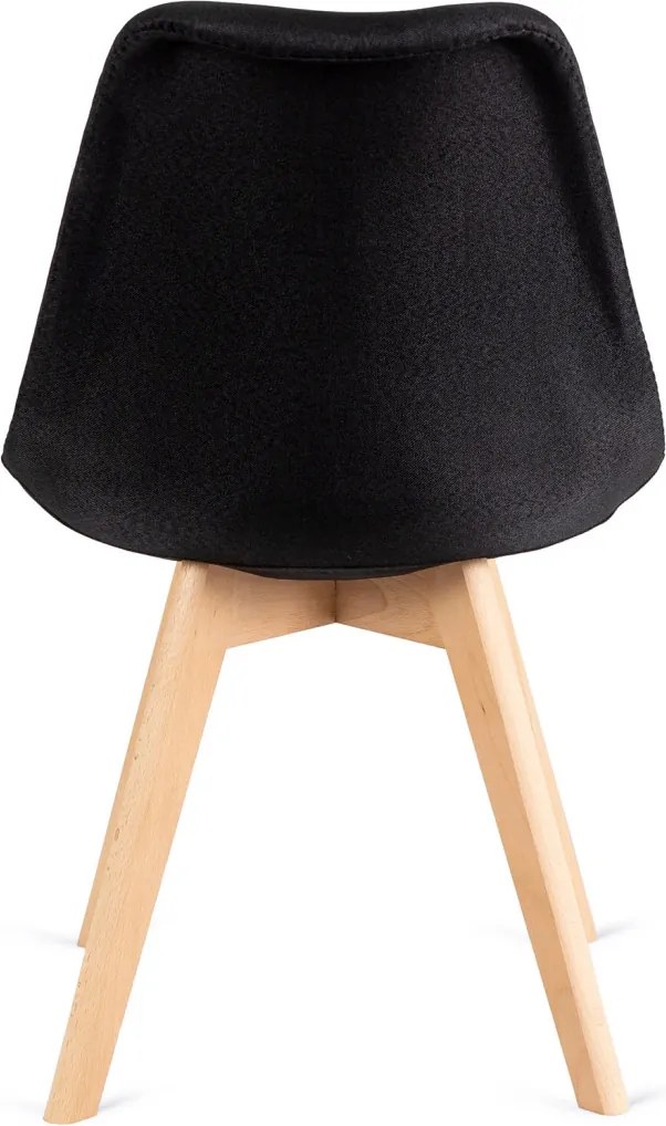 Szék fekete színben. NEVEL