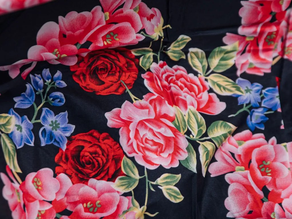 PINK ROSES fekete pamut ágyneműhuzat Ágyneműhuzat mérete: 70 x 90 cm | 140 x 200 cm