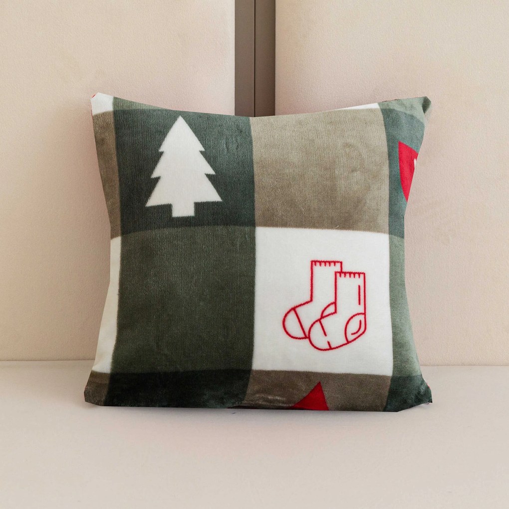 Mikroplüss párnahuzat CHRISTMAS SOCKS 45x45 cm, zöld