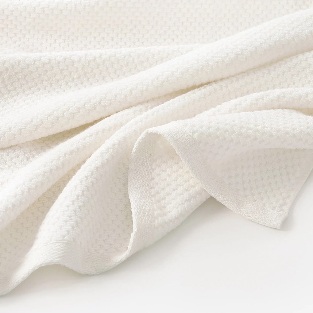 Goldea pamut frotír törölköző / fürdőlepedő micro pure - vanília 50 x 100 cm