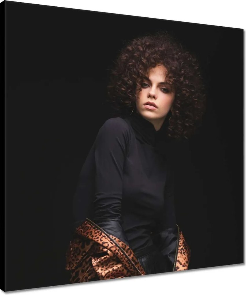 Vászonkép 50x50 Lány leopárdmintás