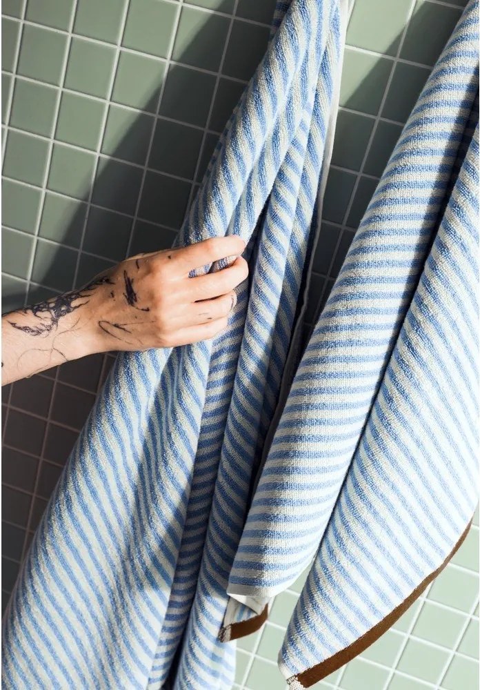 Levendula színű-krémszínű frottír pamut törölköző 50x80 cm Gobo – noo.ma