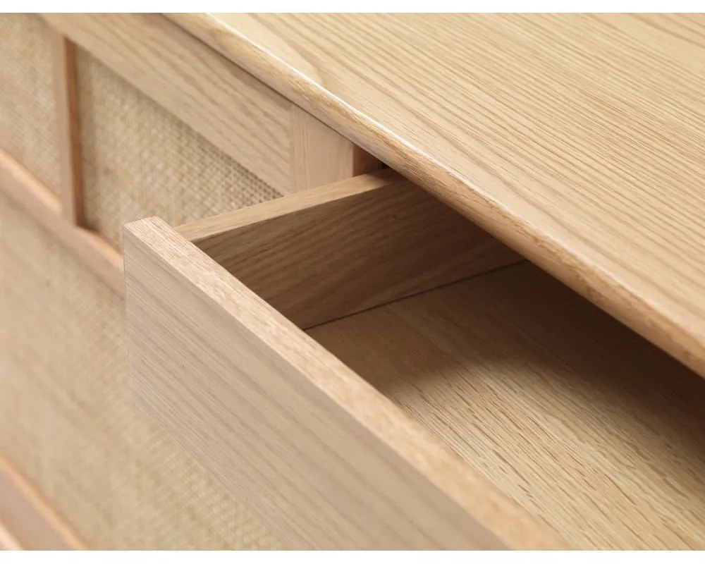 Natúr színű alacsony komód tolóajtóval, tölgyfa dekorral 180x80 cm Barrali – Unique Furniture