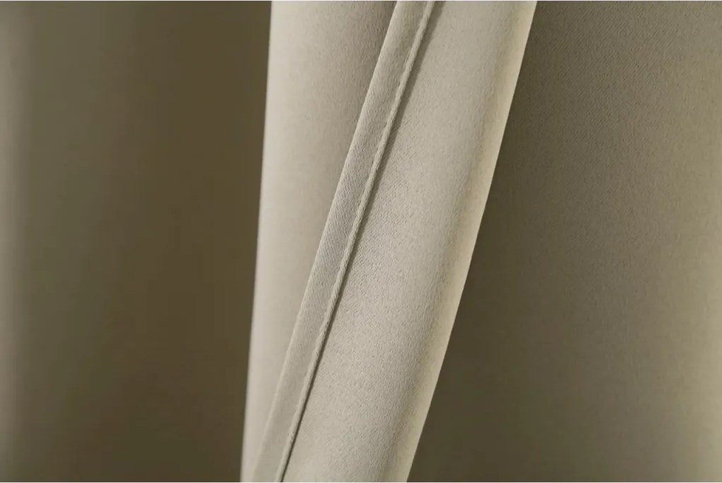 OXFORD világos olajzöld függöny 140x270 cm Felfüggesztés: Hullámos sínszalag