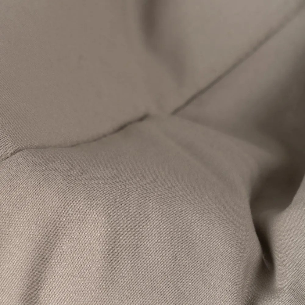 Szürkésbarna steppelt ágytakaró 240x260 cm – Ixia