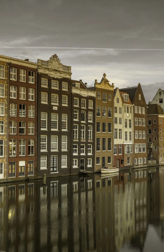 Poszter 53x81cm Házak a csatorna mentén, Assaf Frank