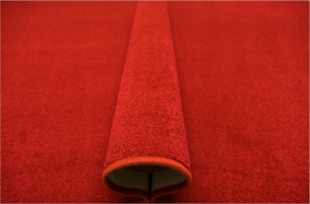 Gumírozott Szőnyeg Piros Puha Carousel Hálószobába 150x200 cm