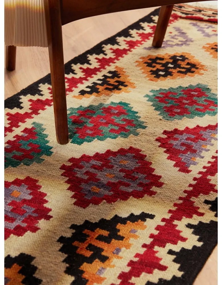 Piros kétoldalas kézi szövésű gyapjú futószőnyeg 60x190 cm Kamal Kian – Nouristan