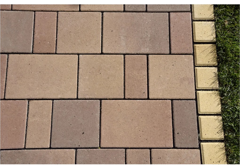 KK KAVICS BETON LONDON VARIO 6CM MOKKA 0,96M2/BLOKK 8DB 10X20CM,8DB 20X20,8DB 20X30CM