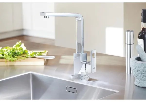 GROHE 31255000 - EUROCUBE mosogatócsaptelep, fényes króm