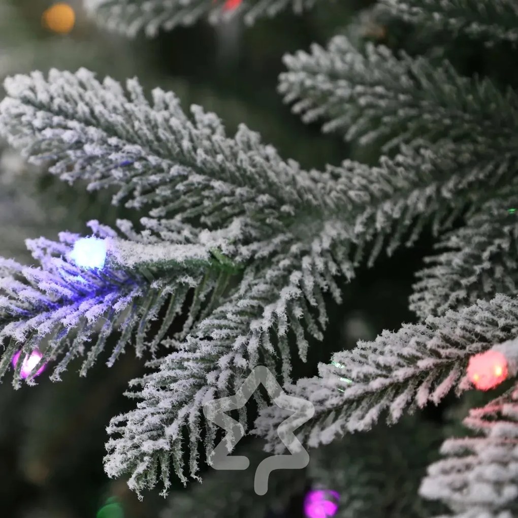 Havas Lucfenyő 600 LED 210 cm