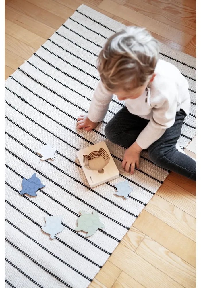 Fa formabeillesztős puzzle Turtle – Kindsgut