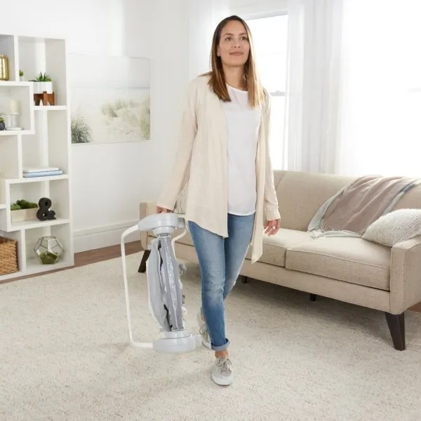 Ingenuity - Gyermek hinta dallammal CUDDLE LAMB 4xLR14