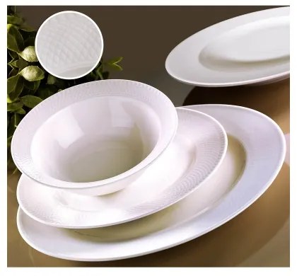 18 darabos fehér porcelán étkészlet