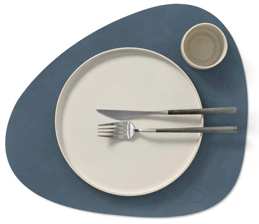 Öko bőr tányéralátét 37x44 cm Curve L Nupo – LIND DNA