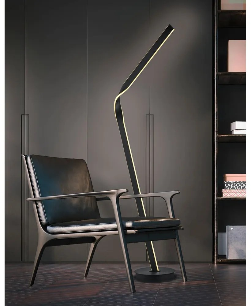 Fekete LED állólámpa fém búrával (magasság 181 cm) Cicenza – CINQUE