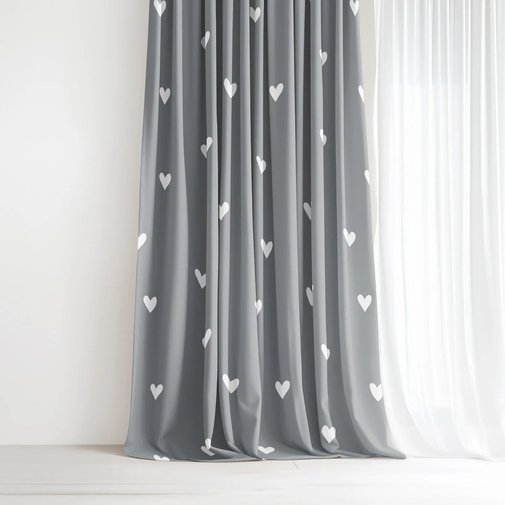 Goldea pamut drapéria - szívecskék, szürke alapon 160x150 cm