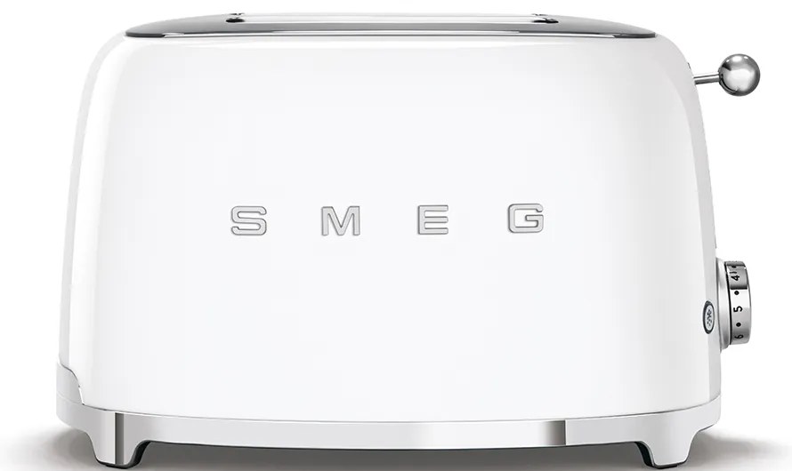 50-es évekbeli, Retro stílusú kenyérpirító, P2 fehér 950W - SMEG