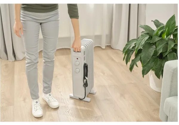 Sencor - 7 bordás olajradiátor, 600/900/1500 W, 230 V, fehér