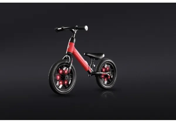 QPlay SPARK futóbicikli LED világítással, piros