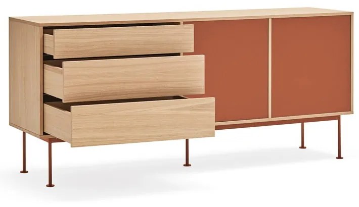 Yoko téglavörös komód tölgyfa dekorral, szélesség 180 cm - Teulat