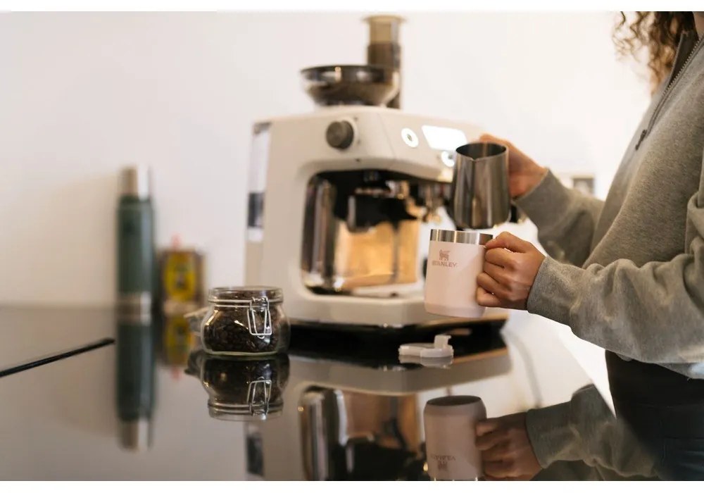 Világos rózsaszín rozsdamentes acél termobögre 230 ml Stay-Hot Camp Mug Rose Quartz – Stanley