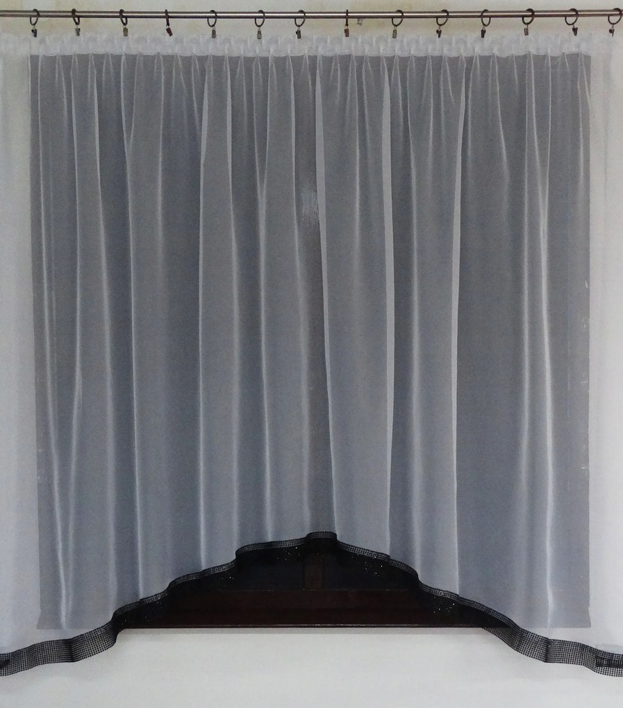 Mg Fátyol Függöny Strasszokkal fekete 300x155 Íves szalag