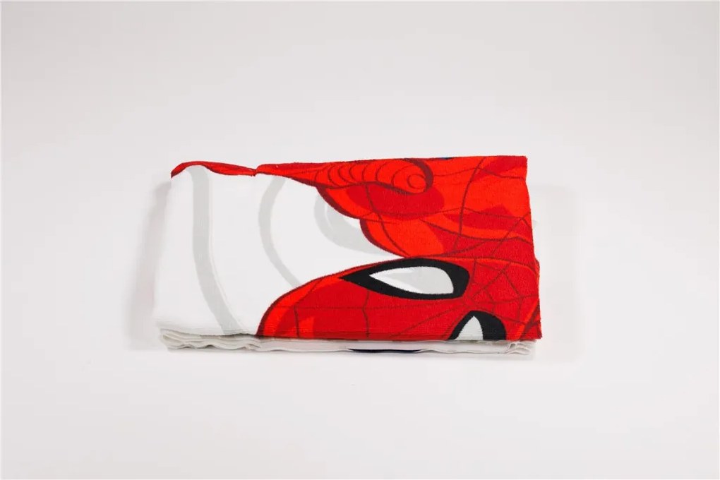 Pókember Superhero Swing fürdőlepedő, strand törölköző 70x140cm (Fast Dry)