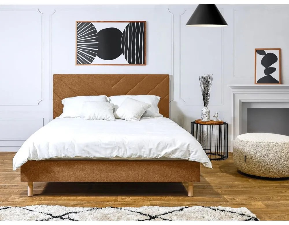 Narancssárga kárpitozott franciaágy ágyráccsal 140x190 cm Romane – Bobochic Paris