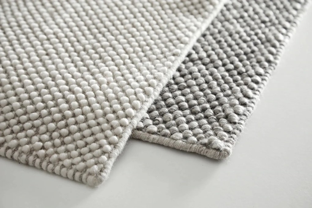 Carpet Tact, sötét, több méretben - Woud méretek: 140 x 90 cm
