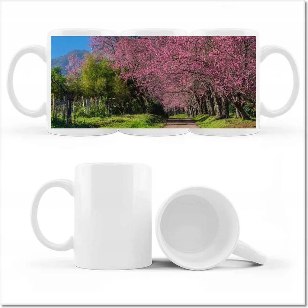 Virágzó cseresznye mintás bögre